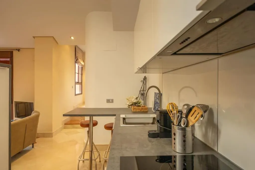 Quevedo Central Suite By Valcambre Seville 0*,